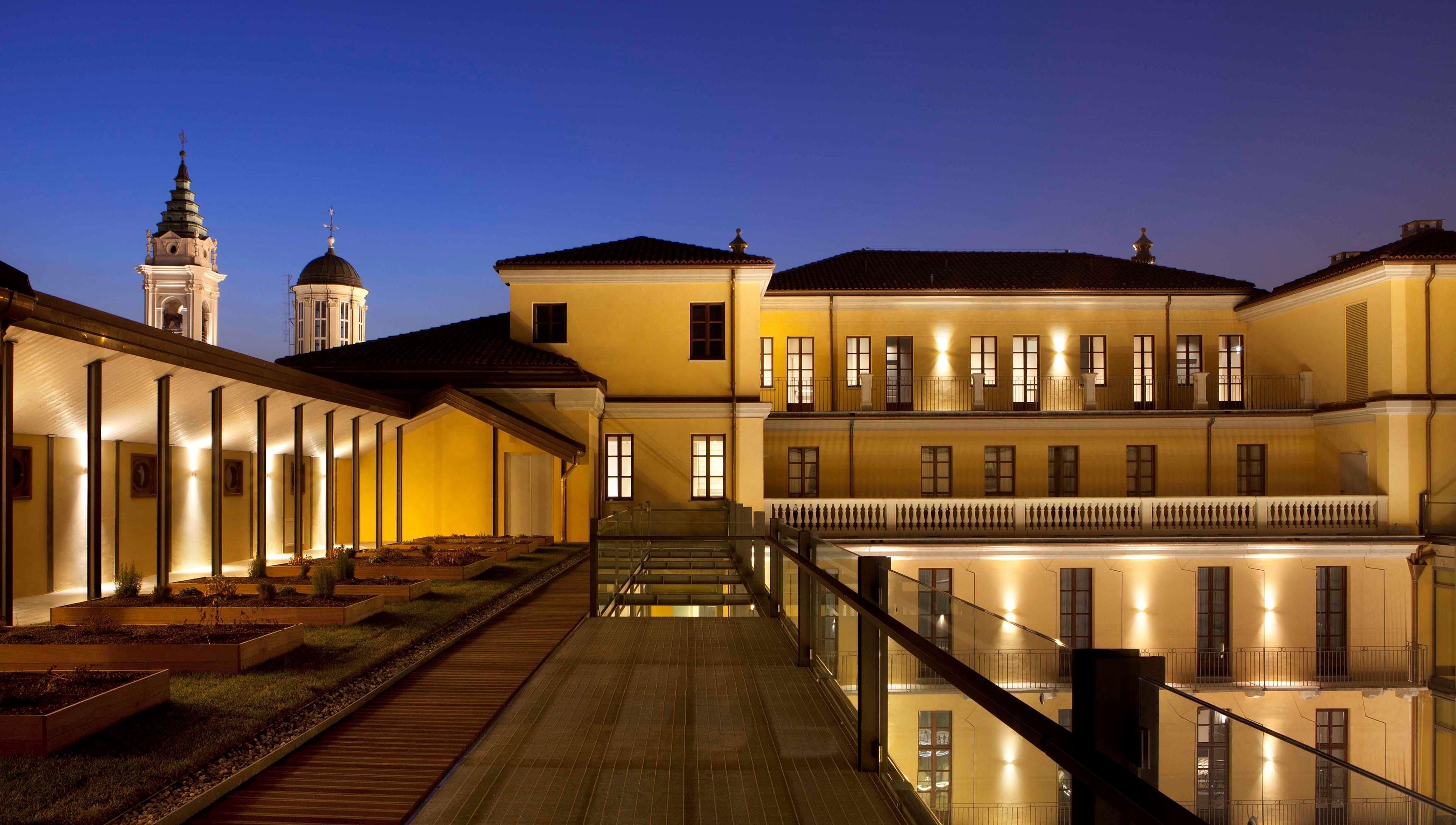 Nh Collection Torino Piazza Carlina Hotel Bagian luar foto