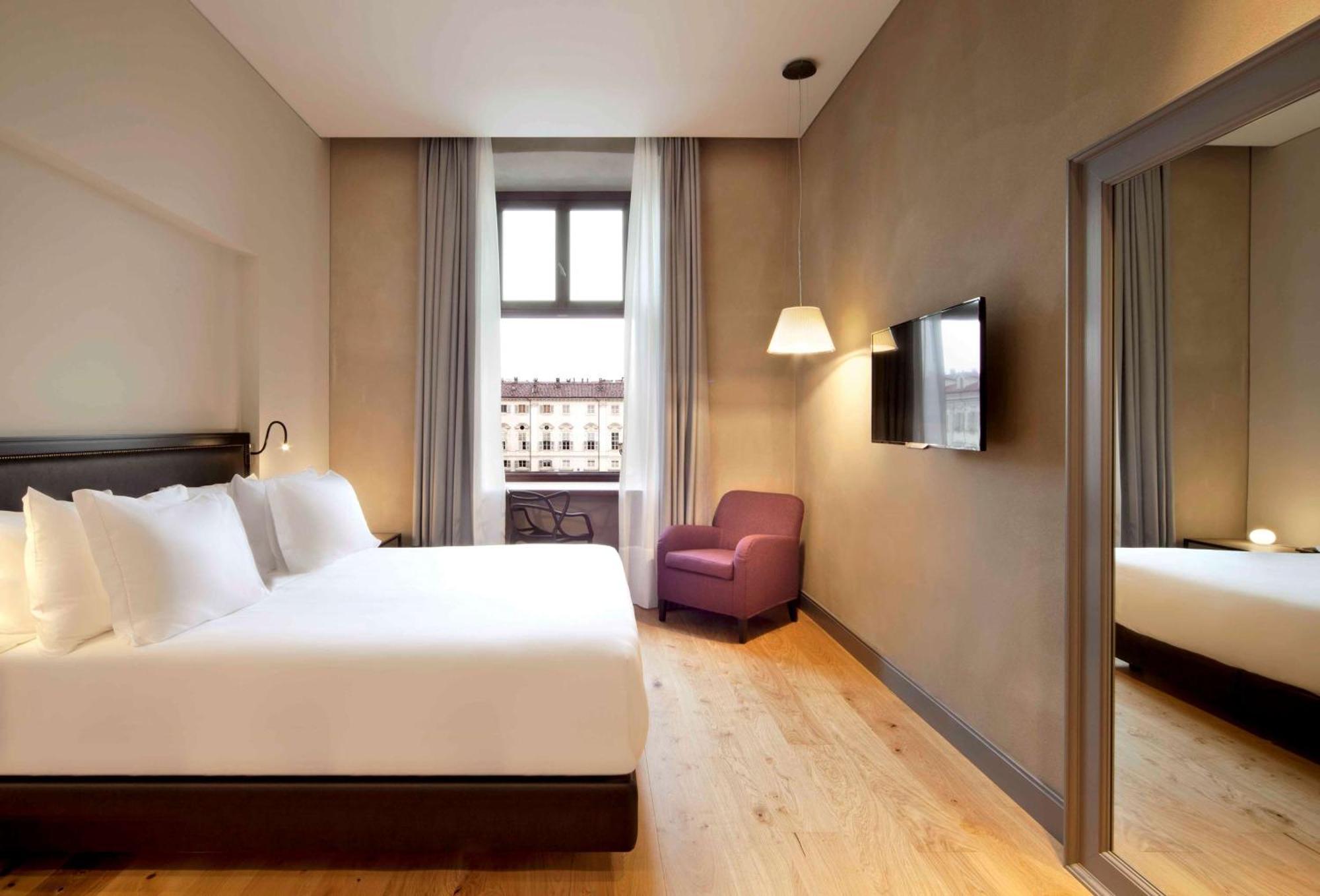 Nh Collection Torino Piazza Carlina Hotel Bagian luar foto